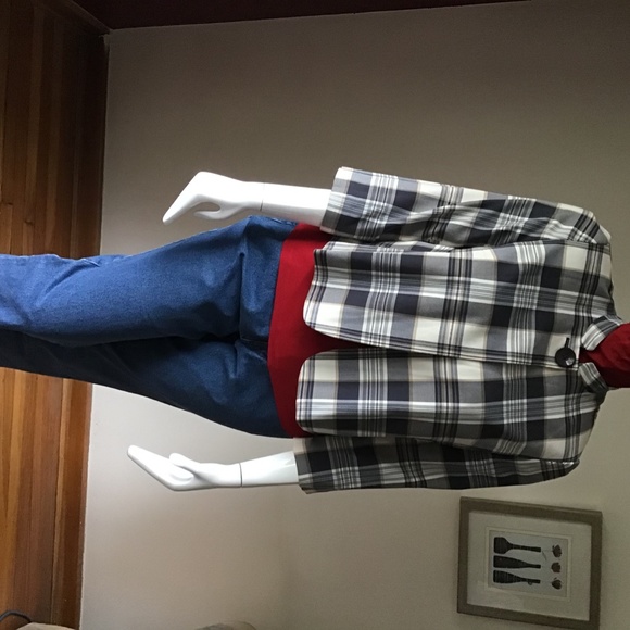 Plaid Women's Jacket - Picture 3 of 16